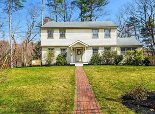 11 Fairway Drive, Amherst, NH 03031