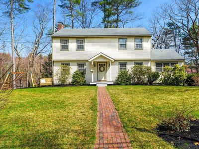 11 Fairway Drive, Amherst, NH, 03031