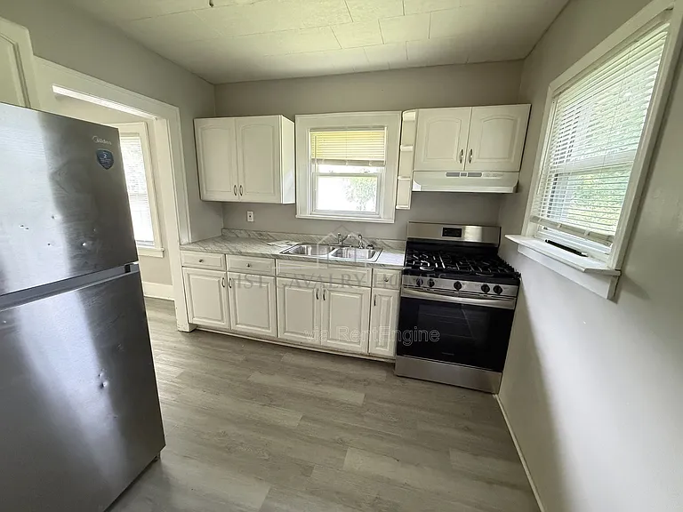 283 Sobul Ave — Photo 7