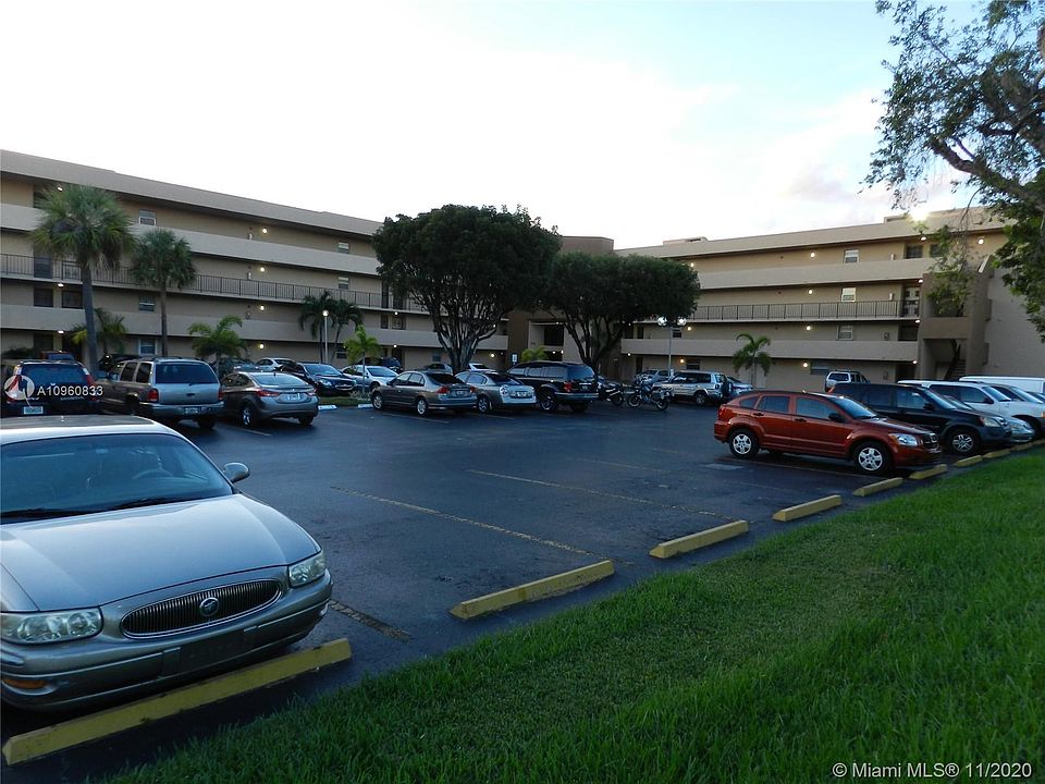 1st image of 506 NW 87th Ave APT 112