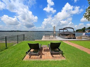 11051 Twain Dr, Montgomery, TX 77356