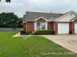 2402 Leeds Ln, Norman, OK 73071