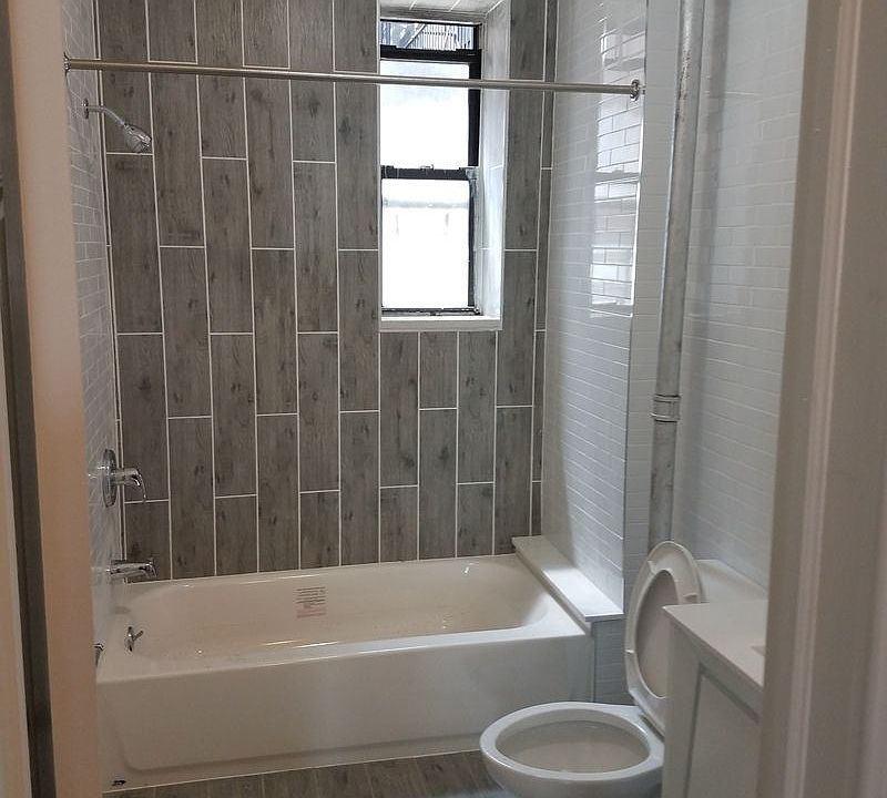 2nd image of 2030 Elk Dr APT 6H