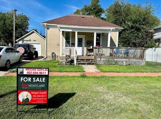 916 N Pine St, Grand Island, NE 68801