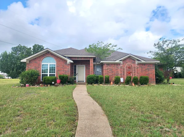 913 Wentwood Dr, Desoto, TX 75115