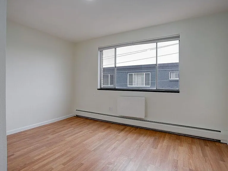 1 and 2 bed Apartments! Many with W/D in unit! Rent Specials! Call Today! Tour Today! — Photo 13