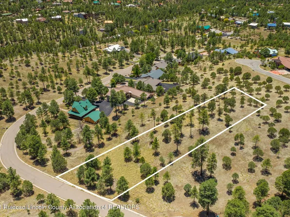 135 Charles McClellan Dr, Ruidoso, NM 88345