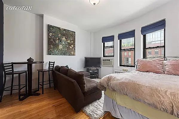 1st image of 360 W 21st St APT 4D