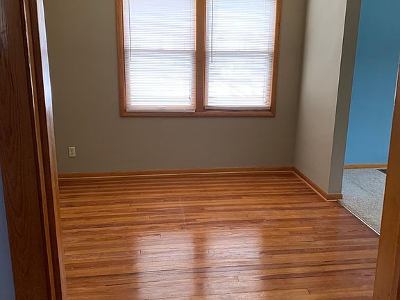 4th image of 960 Sibley St NW #1