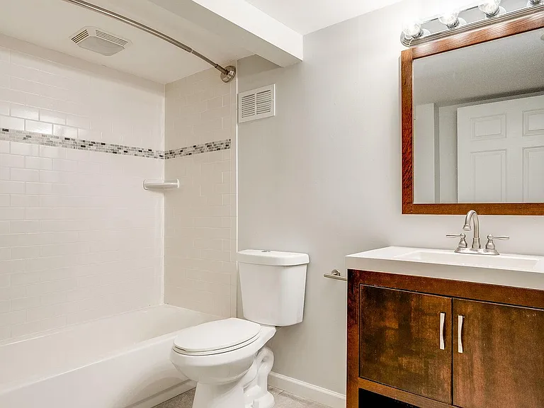 539 Northcrest Dr — Photo 30
