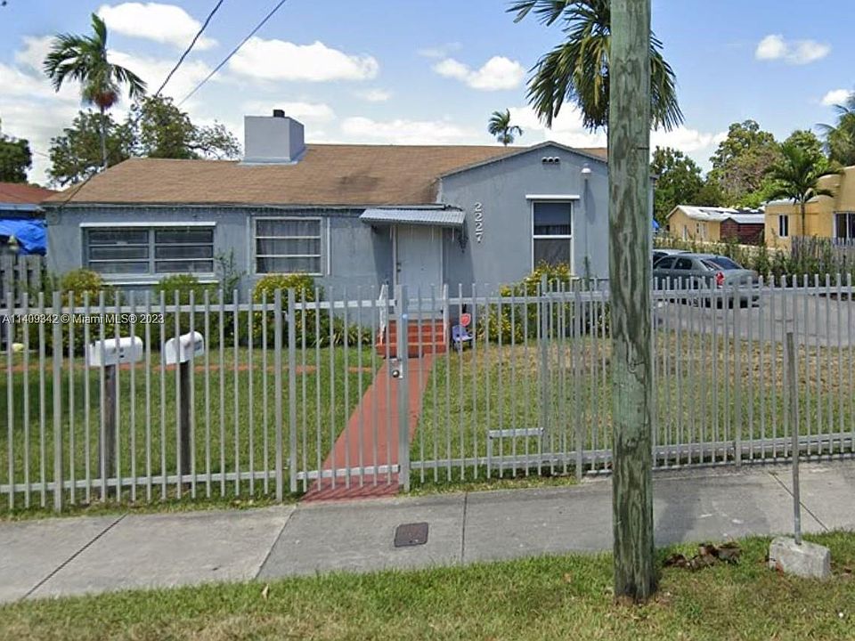 2nd image of 2227 NW 34th St