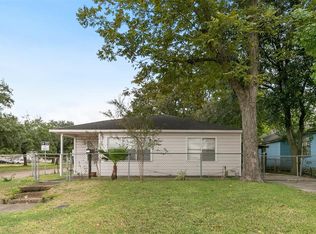 4714 McEwen St, Houston, TX 77009