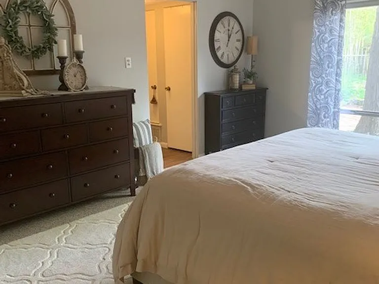111 Alan A Dale Cir — Photo 6