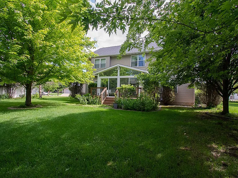 3655 Stone Point Dr NE — Photo 25