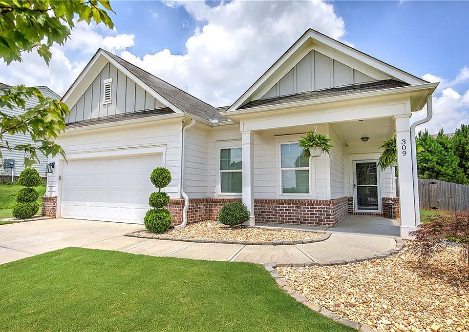 1st image of 309 Pescara Ct