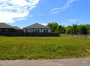 311 Rike Rd, Mabank, TX 75147