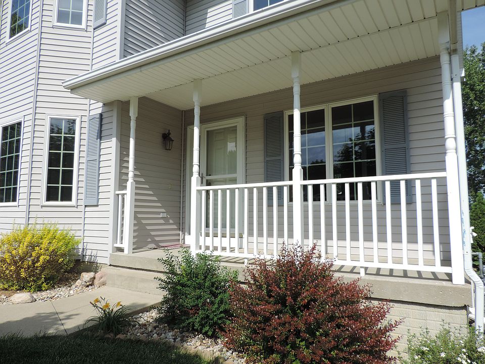 1st image of 5302 Carey Dr