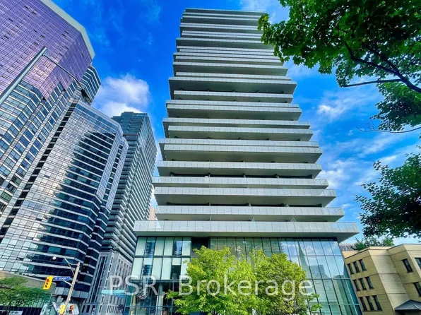 57 Saint Joseph St #1114, Toronto, ON M5S 0C5
