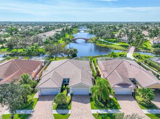 7414 Emilia Ln, Naples, FL 34114