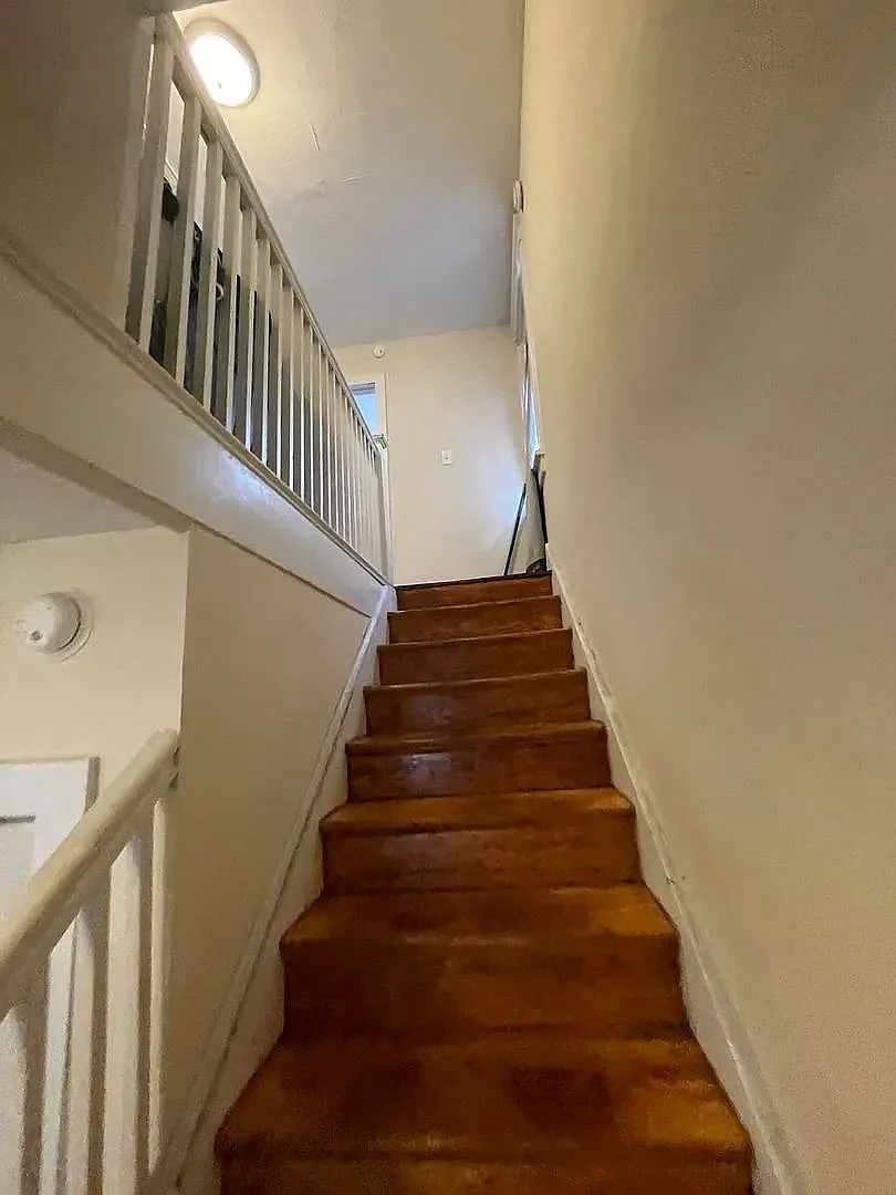 3 bed, 2.0 bath, 1144 sqft, $1,800 — Photo 4