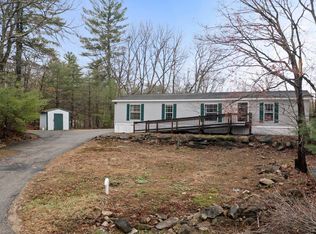3 Highview Cir, Raymond, NH 03077
