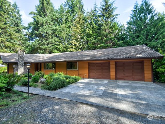 3rd image of 6144 78th Avenue NE