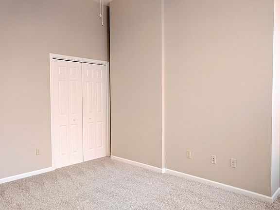2nd image of 226 S Main St APT 21
