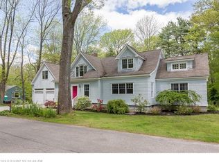 53 Beach Bluff Ter, Cape Elizabeth, ME 04107