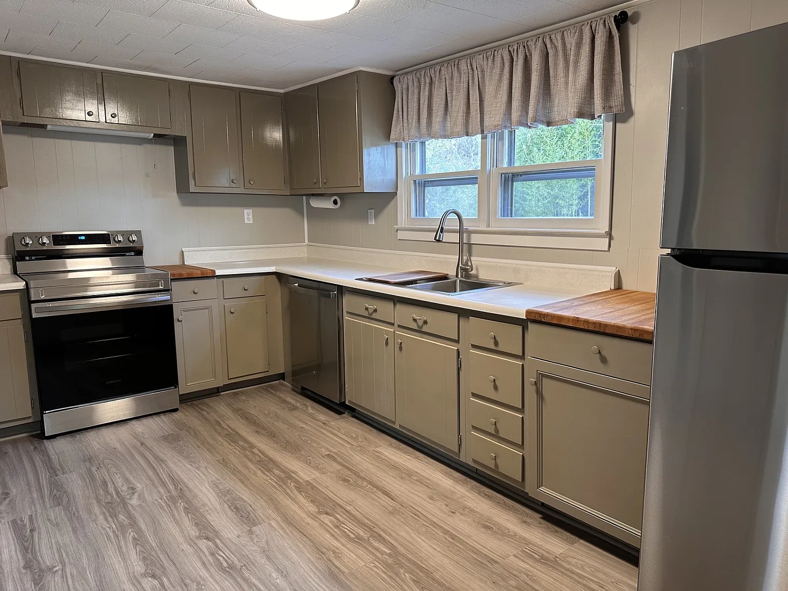 2 bed, 1280 sqft, $1,500 — Photo 4