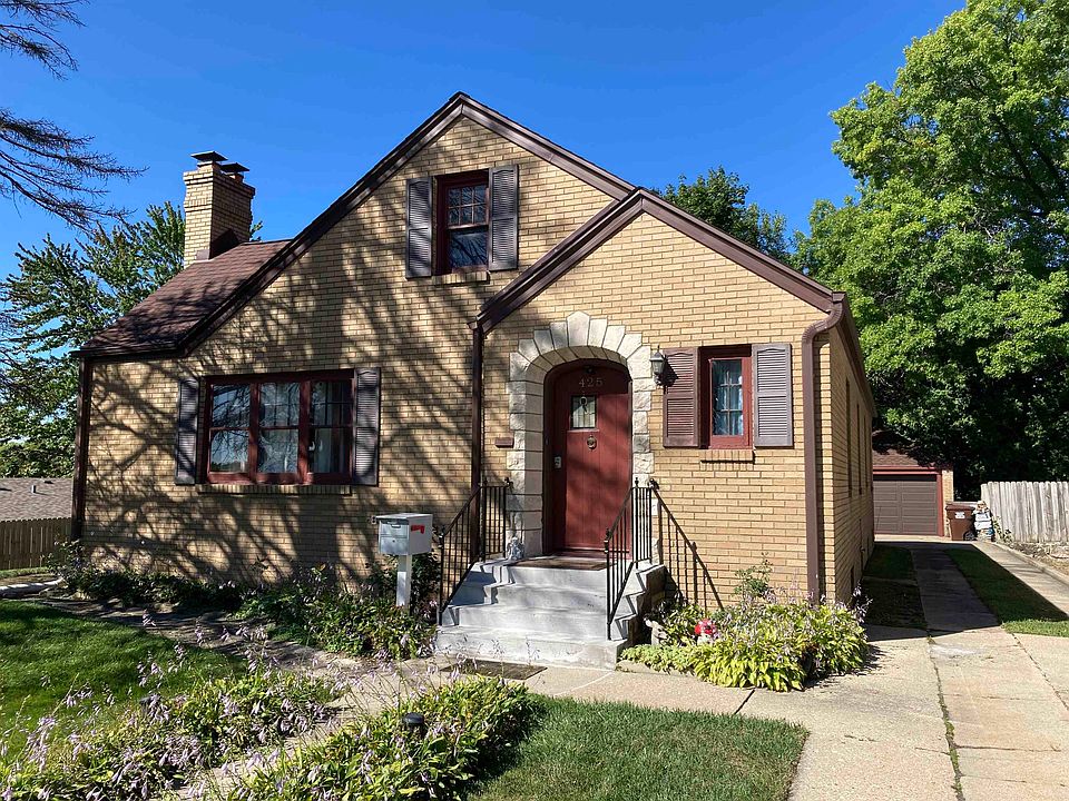 1st image of 425 Hollister Ave