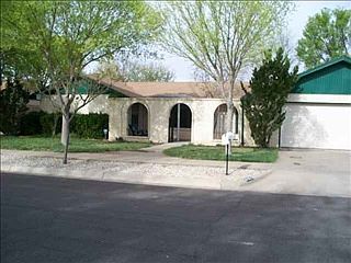1st image of 902 Mason Dr