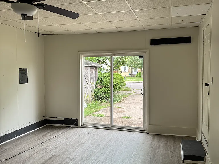 2520 Noel Ave SW — Photo 11