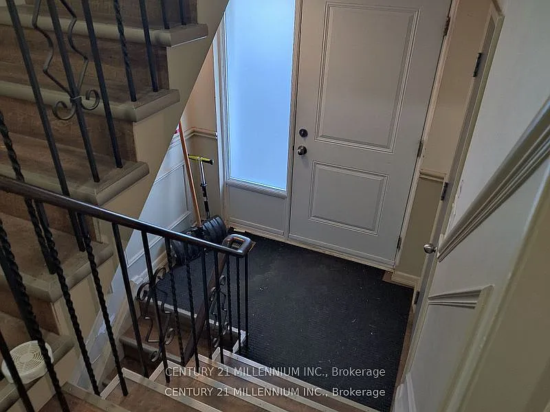 2 bed, $2,100 — Photo 2