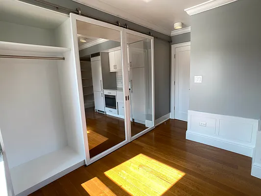 Rented by Tourma Realty LLC | media 40