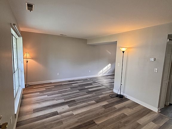 3rd image of 604 English Creek Ct #1