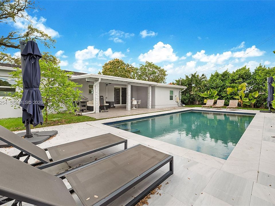 1st image of 7235 SW 39th St