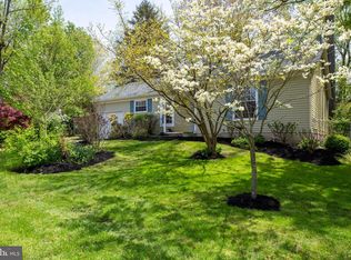 1 Dunwoody Ln, Clementon, NJ 08021