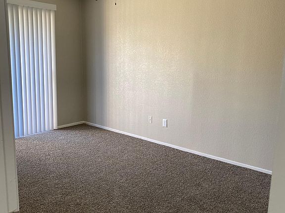 4th image of 3000 Webb Ave APT 202