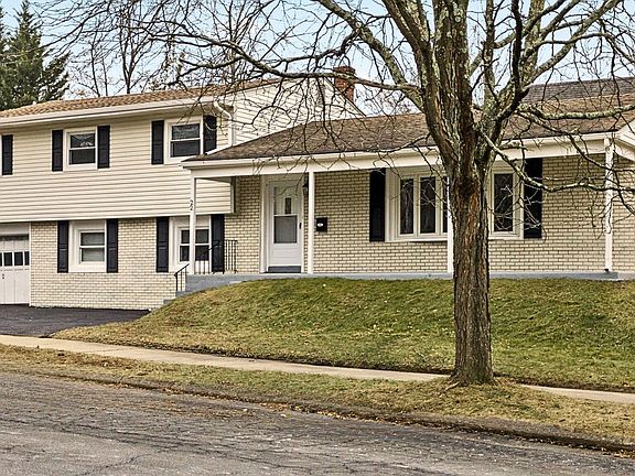 3rd image of 22 Cornwall Ave