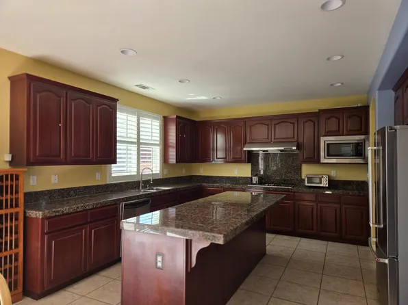 1037 Morning Glory Way, Oakley, CA 94561