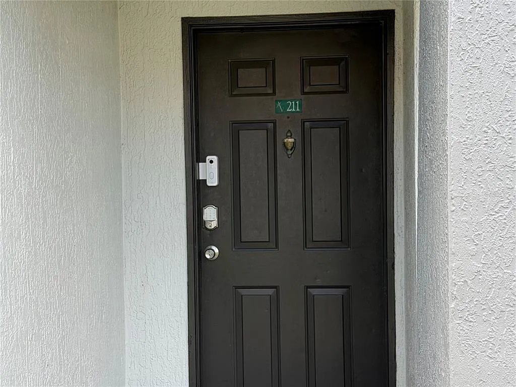 2 bed, 2.0 bath, 1288 sqft, $1,800 — Photo 3