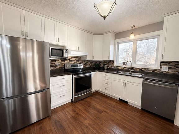 5th image of 5009 W 45th St