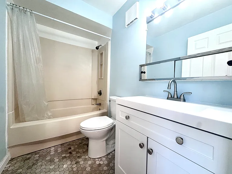 4975 Washington St #109A — Photo 15