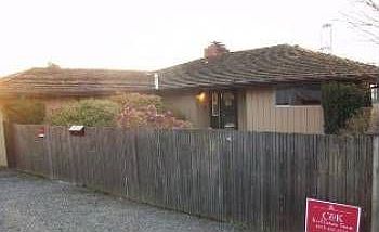 4th image of 3042 Tulalip Ave