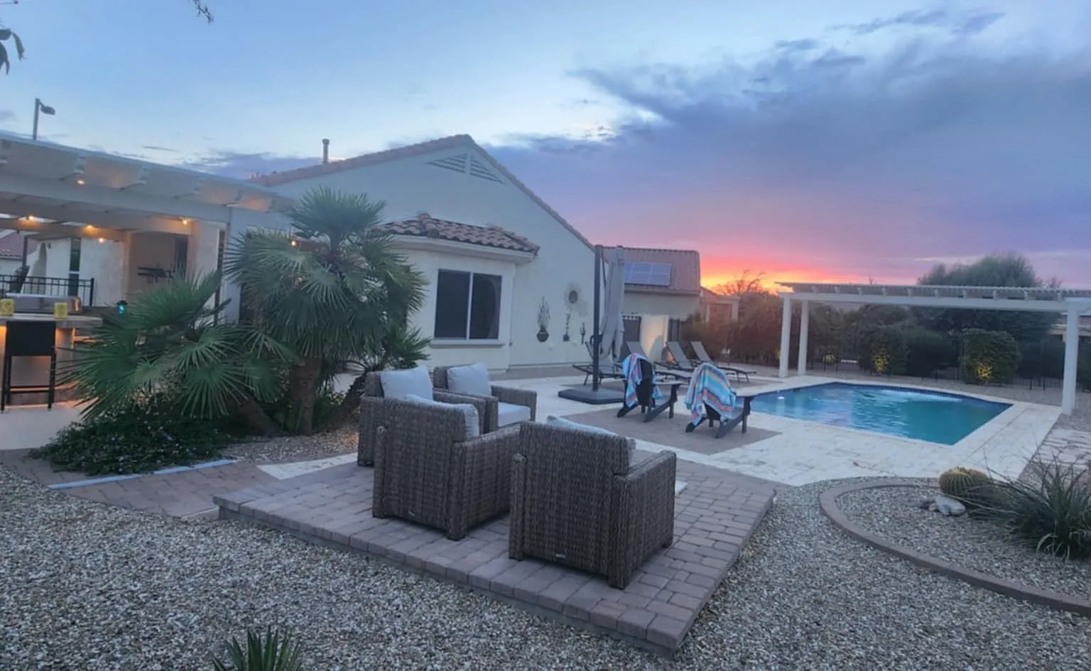 2 bed, 1375 sqft, $2,500 — Photo 3