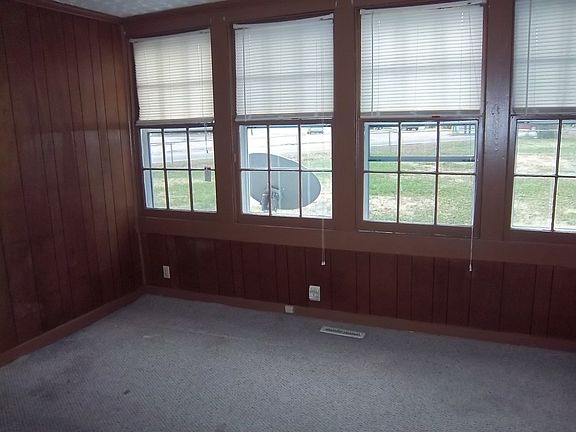 5th image of 1402 Wilmington Ave