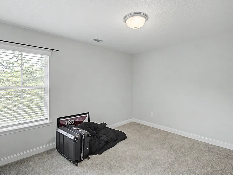 785 Fairview Cir — Photo 23