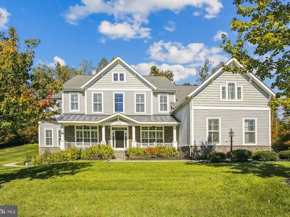 9190 Marovelli Forest Dr, Lorton, VA 22079