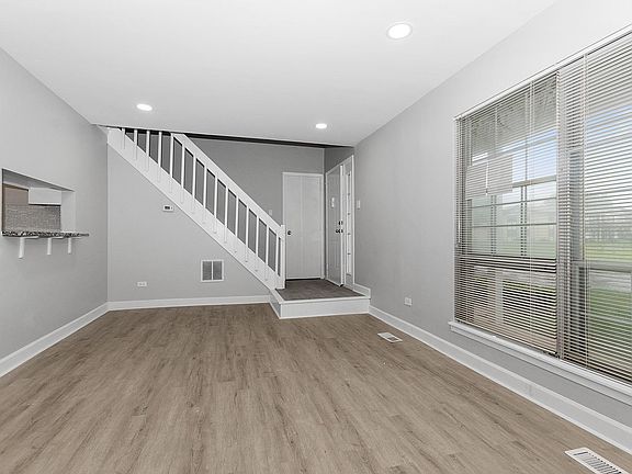 5th image of 4140 W 193rd Pl