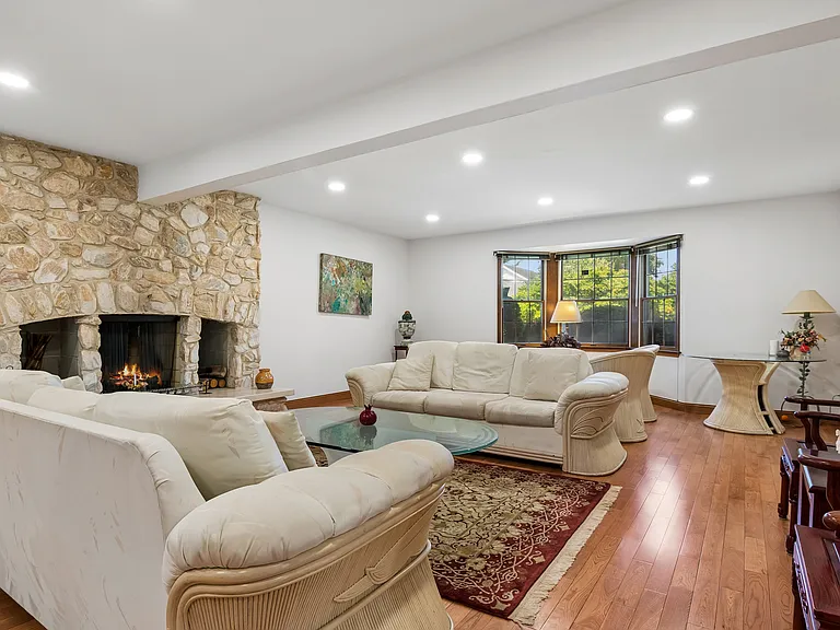 3701 Keenan Ln — Photo 6